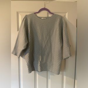 Sioni sweater Size L